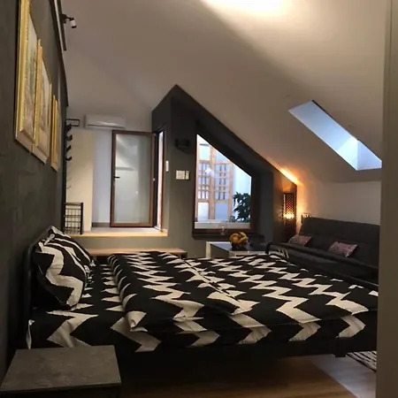 Apartament Savoya Nr3 Old Center Self Check-in