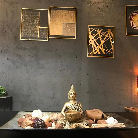 Savoya Nr3 Old Center Self Check-in